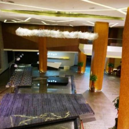 Xilaifeng Hotel Nanning Buitenkant foto