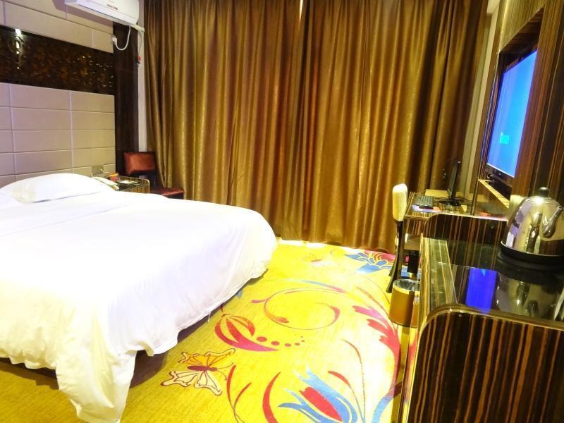 Xilaifeng Hotel Nanning Buitenkant foto