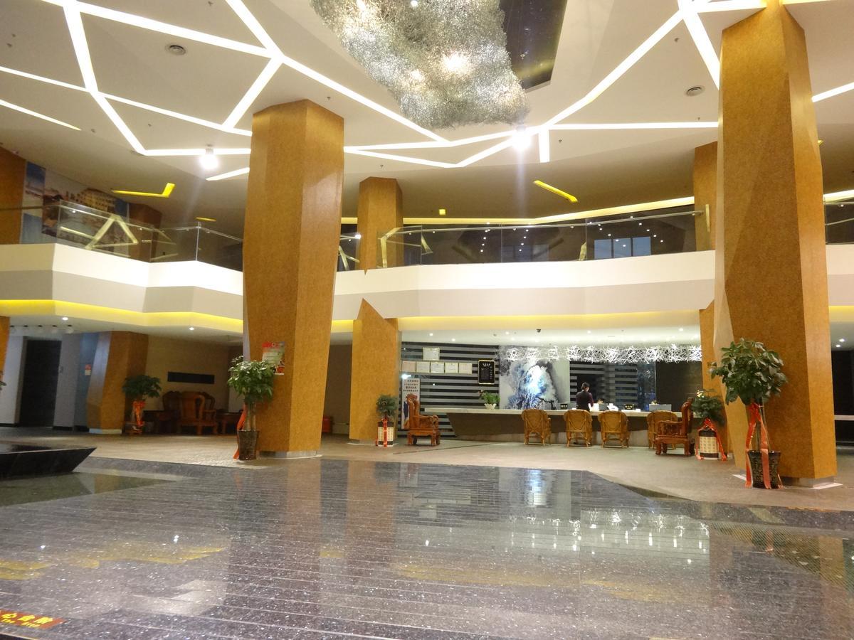 Xilaifeng Hotel Nanning Buitenkant foto