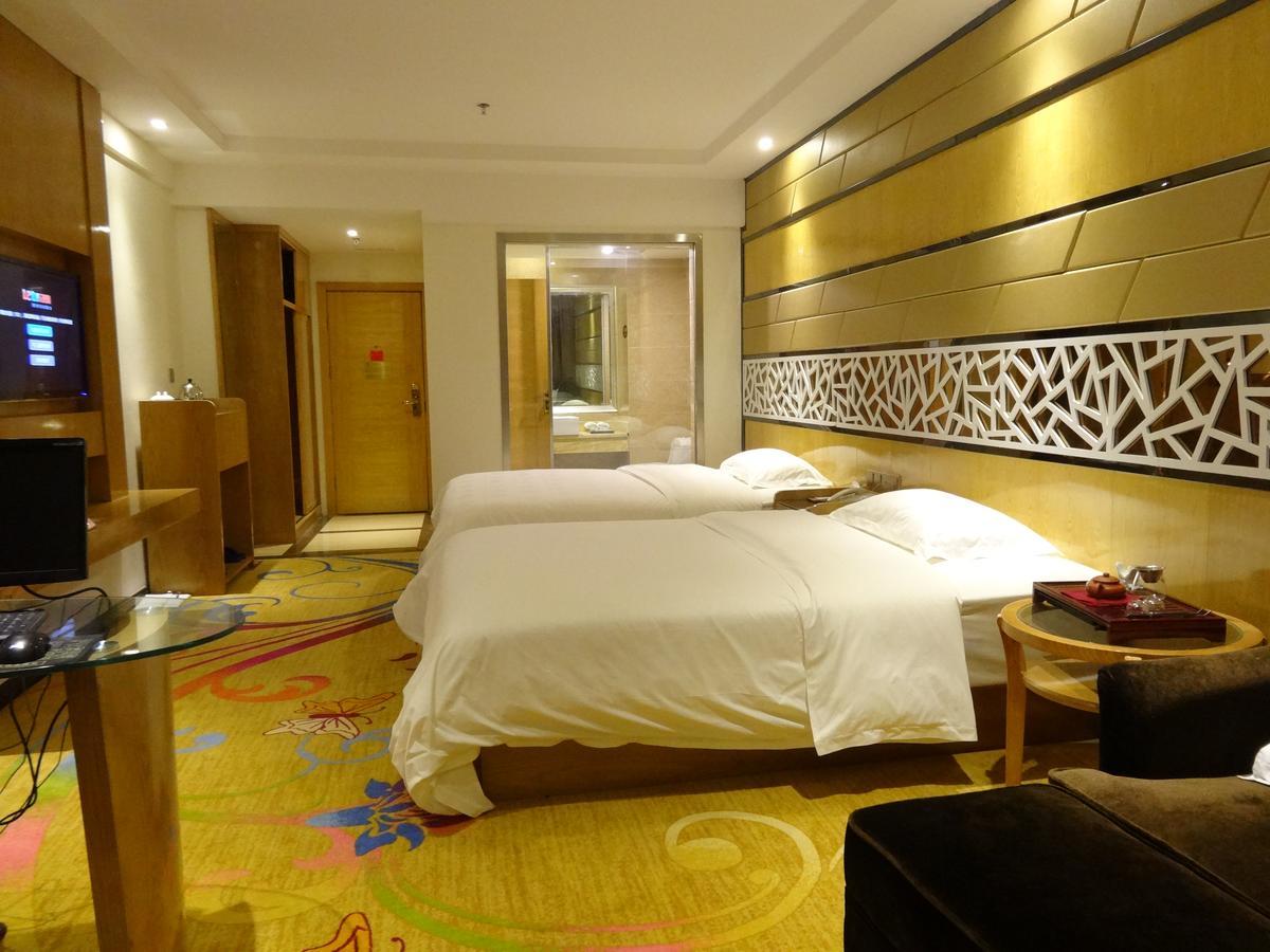 Xilaifeng Hotel Nanning Buitenkant foto